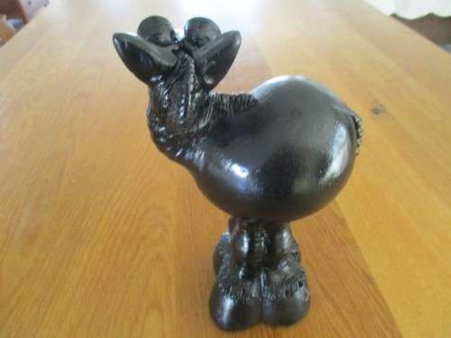 HAND MADE IN SOUTH AFRICA - A  LARGE GOOFY BLACK HORSE!!