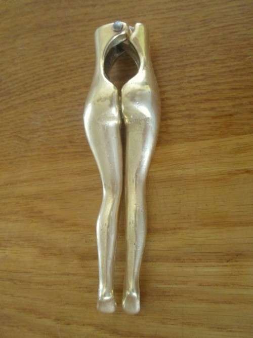 VINTAGE SOLID BRASS LADY'S LEGS NUTCRACKER
