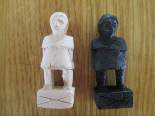 FOR THE COLLECTOR - ANTIQUE HAND WHITTLED CHESS SET - COMPLETE - POW CEYLON??
