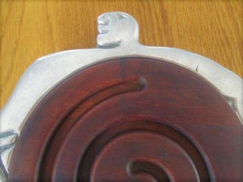 CARROL BOYES  FUNCTIONAL ART CHEESE BOARD/TRIVET WITH ORIGINAL SPIRAL WOODEN BOARD