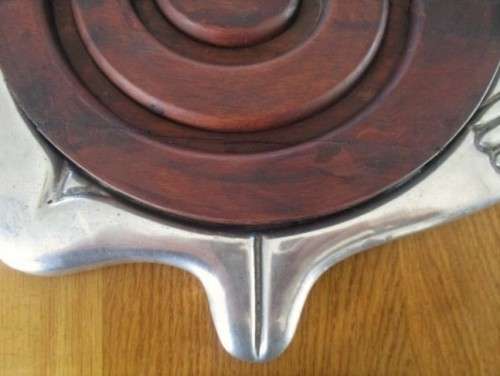 CARROL BOYES  FUNCTIONAL ART CHEESE BOARD/TRIVET WITH ORIGINAL SPIRAL WOODEN BOARD
