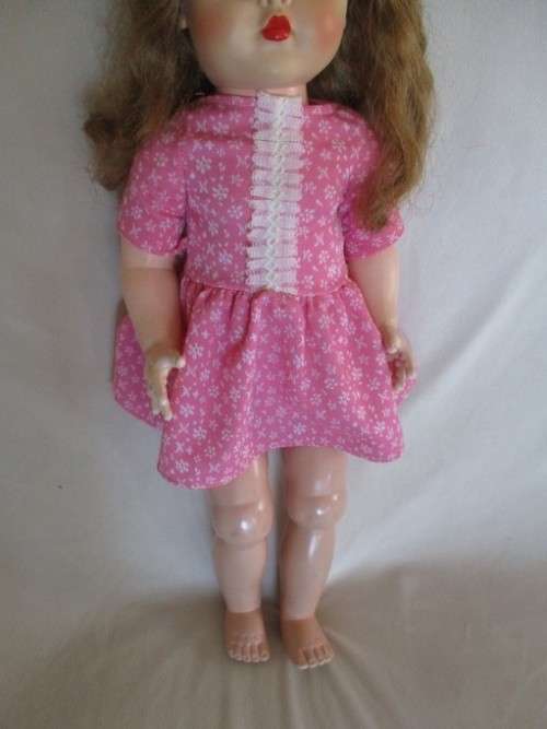 RARE FIND! VINTAGE 1950`s MANCO WALKIE TALKIE DOLL (58CM TALL WITH KNEES THAT BEND)