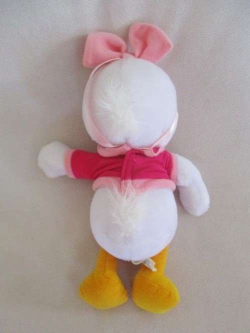 GENUINE WALT DISNEY WORLD DONALD, DAISY AND DELLA  DUCK!!