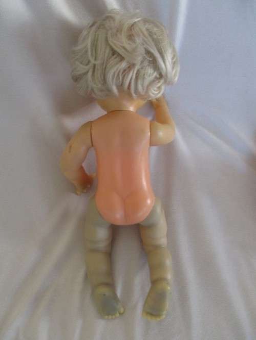 BATCH OF VINTAGE FIRST LOVE DOLL "SPARE PARTS" FOR THE DOLL RESTORER