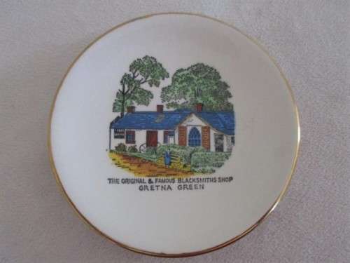 McEWAN & HENDRY, GLASGOW TRINKET/PIN DISH MADE IN ENGLAND - THE BLACKSMITH`S SHOP GRETNA GREEN