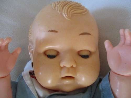 VINTAGE  GENUINE OK KADER DOLL - RARE 43CM SIZE - DARTING TONGUE, EYES OPEN/CLOSE & MOVE SIDEWAYS