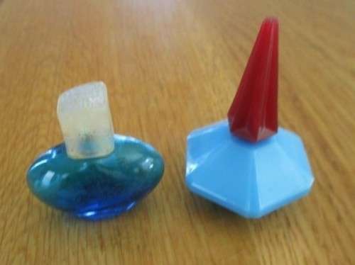 TEN PRETTY PERFUME BOTTLES FOR YOUR COLLECTION