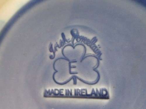 LOVELY LARGE IRISH PORCELAIN BEER MUG WITH FLYING DUCKS