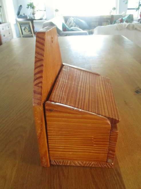 HANDY VINTAGE  WALL-HANGING WOODEN SALT BOX