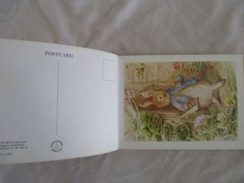 SO SPECIAL - A POSTCARD BOOKLET CONTAINING 26 VINTAGE 1987 BEATRIX POTTER POSTCARDS