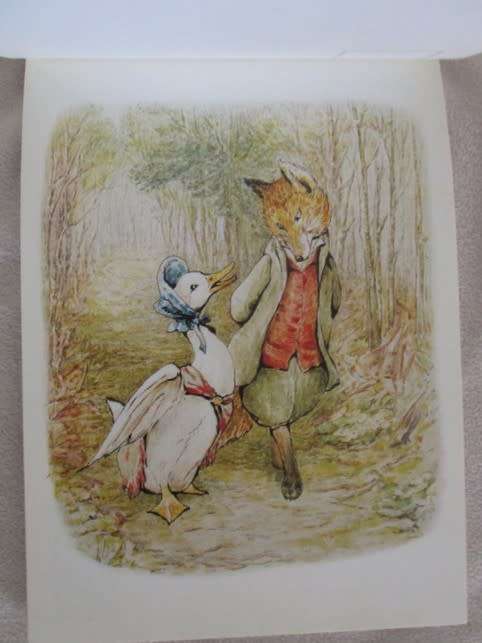 SO SPECIAL - A POSTCARD BOOKLET CONTAINING 26 VINTAGE 1987 BEATRIX POTTER POSTCARDS