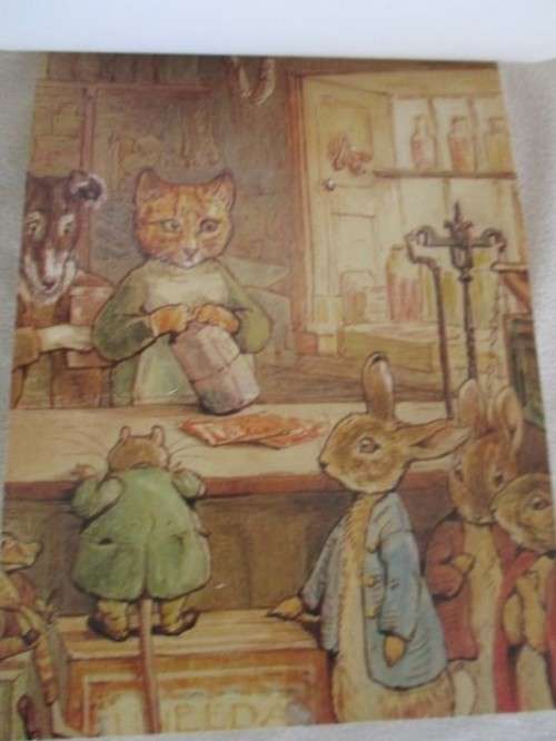 SO SPECIAL - A POSTCARD BOOKLET CONTAINING 26 VINTAGE 1987 BEATRIX POTTER POSTCARDS