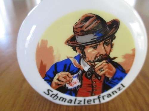VINTAGE SCHMALZLERFRANZL SNUFF BOTTLE IN ORIGINAL BOX WITH ACCESSORIES