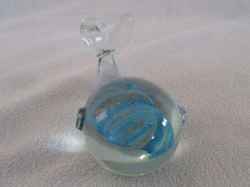 NGWENYA GLASS WHALE WITH BLUE SWIRL - GREAT CONDITION - JUST DIFFICULT TO PHOTOGRAPH