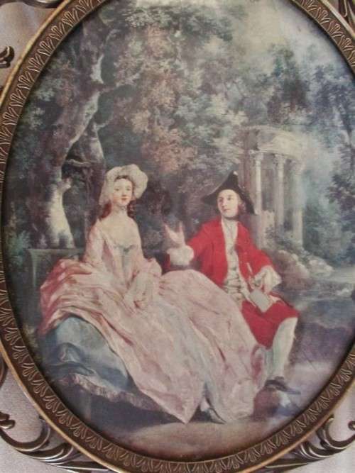 RARE!!  LARGE, GORGEOUS ROMANTIC SCENE IN VINTAGE SOLID BRASS FRAME, DOMED GLASS - MADE IN ITALY