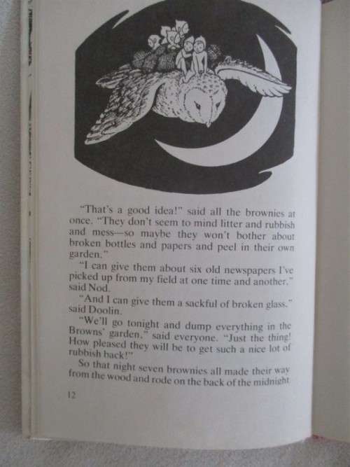 1983 HARD COVER - COLLECTABLE ENID BLYTON BOOK - TELL-A-STORY BOOK