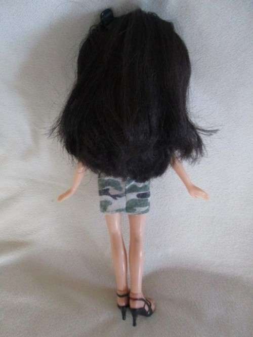 2001 MGA BRATZ DOLL