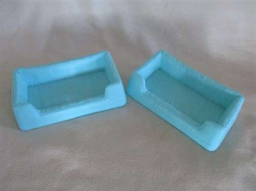 A BATCH OF BARBIE FURNITURE - FOUR GENUINE MATTEL AND TWO OTHER (BLUE COUCHES)