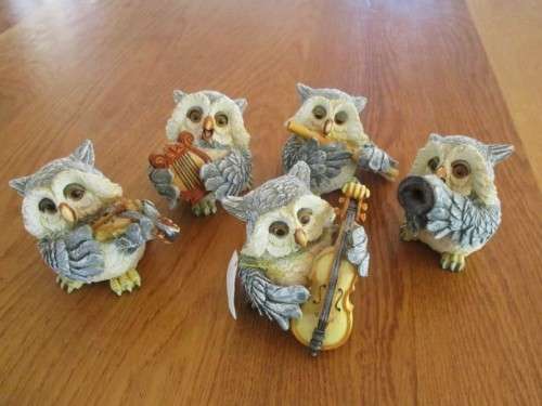 THE MOST ADORABLE HANDCRAFTED AND HAND PAINTED OWL ORCHESTRA BY COLLECTIBLE FEATURES