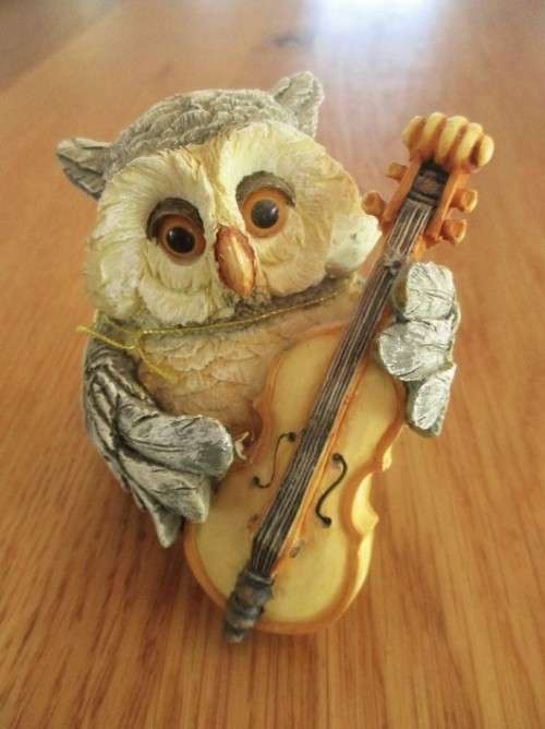 THE MOST ADORABLE HANDCRAFTED AND HAND PAINTED OWL ORCHESTRA BY COLLECTIBLE FEATURES