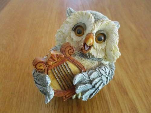 THE MOST ADORABLE HANDCRAFTED AND HAND PAINTED OWL ORCHESTRA BY COLLECTIBLE FEATURES