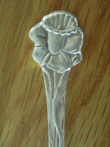 Vintage Silverplated Teaspoon with Narcissus Design and Sugar Lump Teaspoon Tong