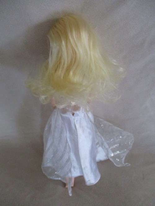 A VERY PRETTY BARBIE CLONE DOLL WITH BEAUTIFUL HAIR