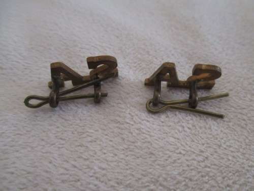 WOW!! A BATCH OF SIXTEEN VINTAGE MILITARY (S.A. AND BRITISH)  BRASS BUTTONS AND PINS