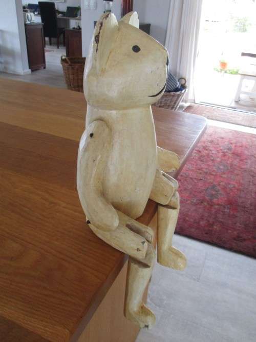 FOR WULEES ONLY - A LARGE VINTAGE SHELF-SITTING/PUPPET-LIKE WOODEN BEAR FROM DAYS GONE BY