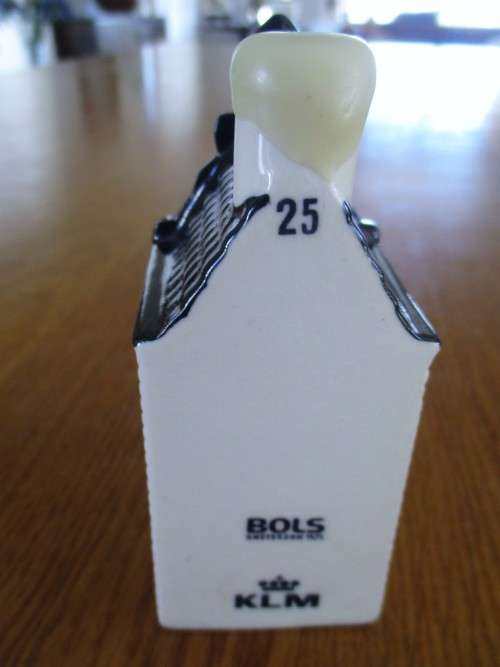BLUE DELFTS KLM BOLS MINIATURE HOUSE NO.25 - STILL SEALED