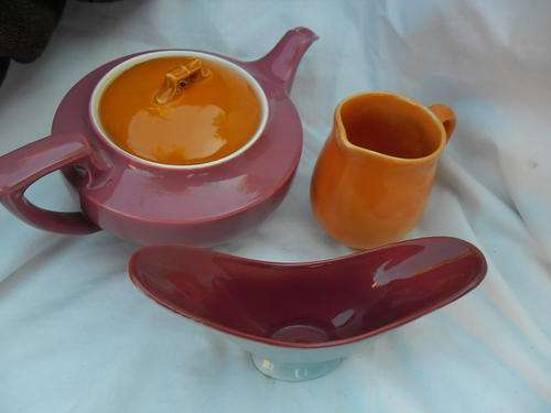 VERY RARE MYOTT(Staffordshire potteries England) kettle plus milk jug and dish