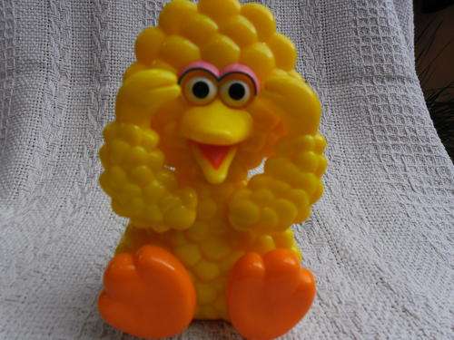 THE CUTEST "PEEK-A-BOO" YELLOW BIRD OUT TO AMUSE BABY!! LOOK!!!
