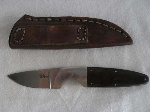 STUNNING WAHL KNIFE WITH LEATHER PUCH IN EXCELLENT CONDITION