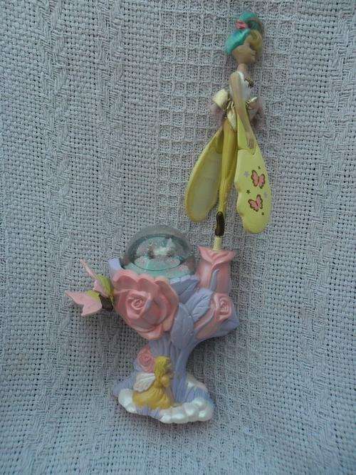 SO DELICATE AND PRETTY WITH FLOWERS, UNICORNS AND A FLYING FAIRY!!!