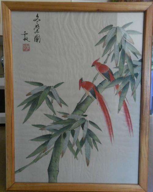 VINTAGE CHINESE PAINTING ON SILK OF TWO BIRDS (SIGNED!!)