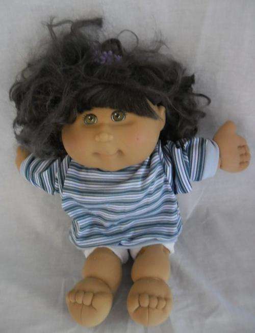 HERE WE HAVE A CABBAGE PATCH WITH SPECIAL HAIRPIECE!!