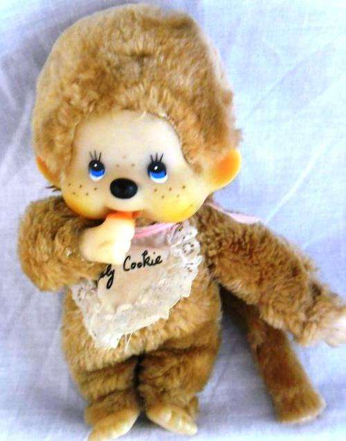 CUTE AND SO COLLECTABLE VINTAGE THUMB-SUCKING MONCHICHI MONKEY!!