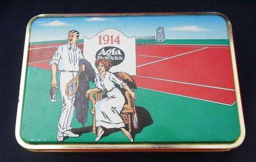 VERY COLLECTABLE VINTAGE AGFA FILM TIN IN EXCELLENT CONDITION!!