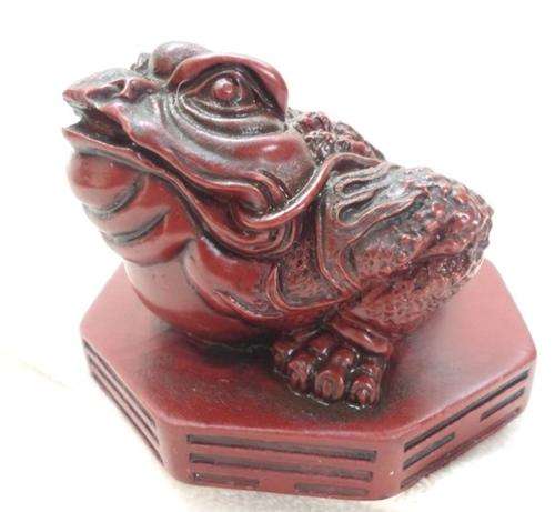 A FENG SHUI FROG
