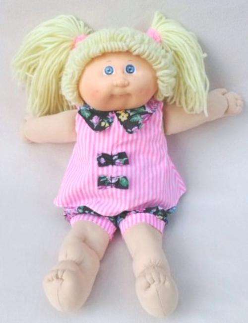 A 1984 CABBAGE PATCH DOLL!!