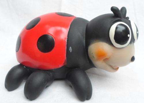 A RUBBER 'WING CROWN' LADY BUG BATH TOY - VERY WELL MADE!!