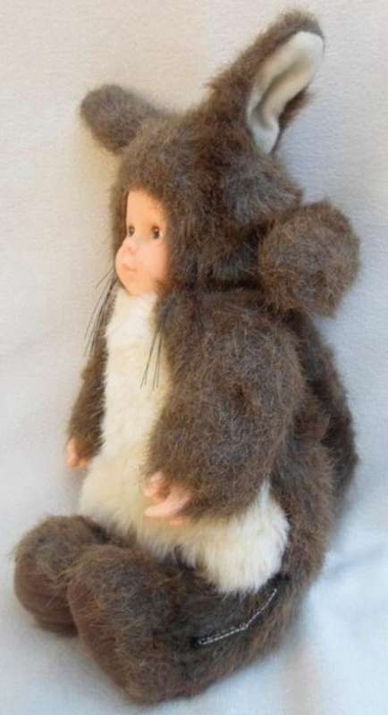 CUTE ANNE GEDDES SQUIRREL DOLL!!