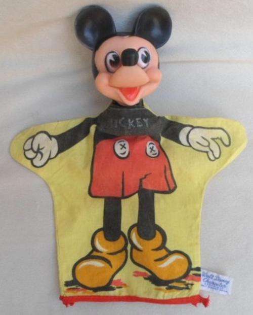 A VINTAGE EARLY 1960's MICKEY MOUSE HAND PUPPET STILL WITH ORIGINAL SQUEAKER AND  GUND LABEL!!