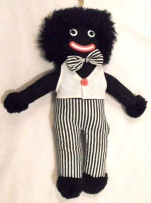 A VERY COLLECTABLE 'HOUSE OF VALENTINA COLLECTION' GOLLIWOG!!