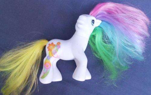 HASBRO  MY LITTLE PONY - JADE GARDEN!!
