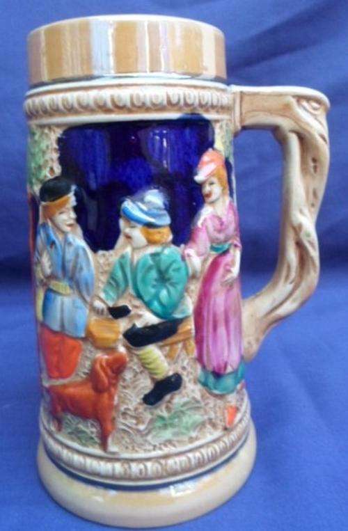 A LOVELY LARGE GERMAN BEER STEIN!!