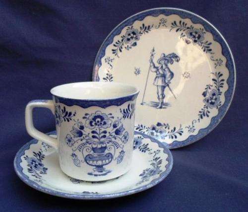 LOVELY JOHNSON BROTHERS TRIO - 'HOLLAND' - IRONSTONE !! (DISCONTINUED RANGE)