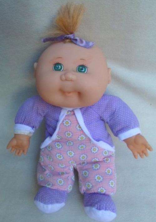 CUTE CABBAGE PATCH DOLL!!