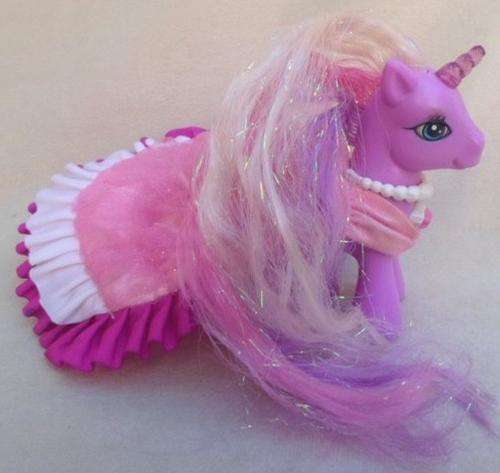 HASBRO G3 MY LITTLE PONY - LILY LIGHTLY