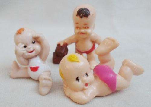 THREE CUTE COLLECTABLE LITTLE BABIES!! MAGIC DIAPER?